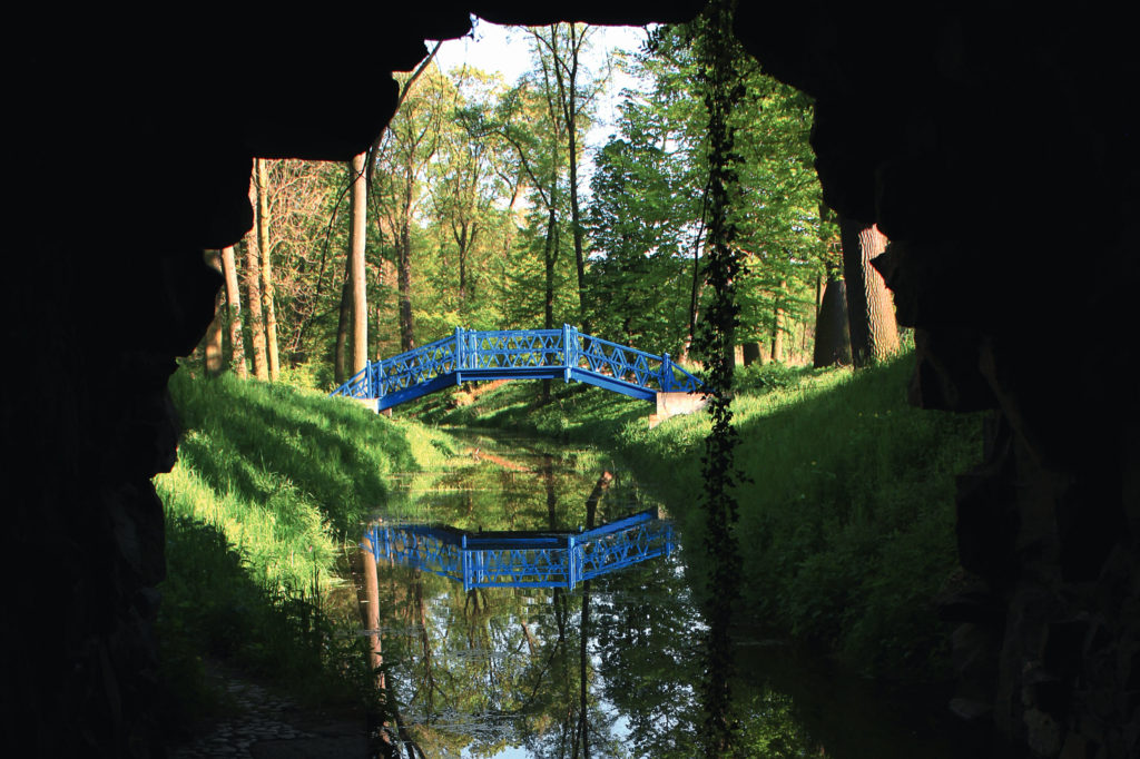 Řešení mostů v zámeckém parku, Veltrusy